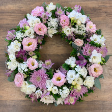 Load image into Gallery viewer, Floral Wreath - Wellington Flower Co.