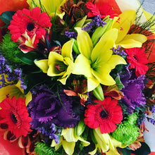 Load image into Gallery viewer, Bright Bouquet - Wellington Flower Co.