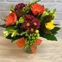 Load image into Gallery viewer, POSY IN A  JAR - Wellington Flower Co.