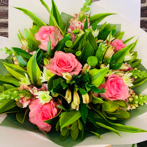 Bouquet Including Roses - Wellington Flower Co.