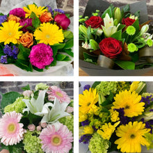Load image into Gallery viewer, Seasonal Florists pick - Wellington Flower Co.