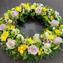 Load image into Gallery viewer, Floral Wreath - Wellington Flower Co.
