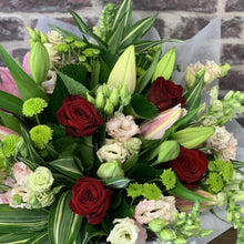 Load image into Gallery viewer, Bouquet Including Roses - Wellington Flower Co.